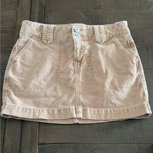 American Eagle corduroy tan stretch skirt. Size 00